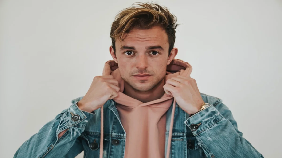 Social Media Star Dies Helping Homeless
